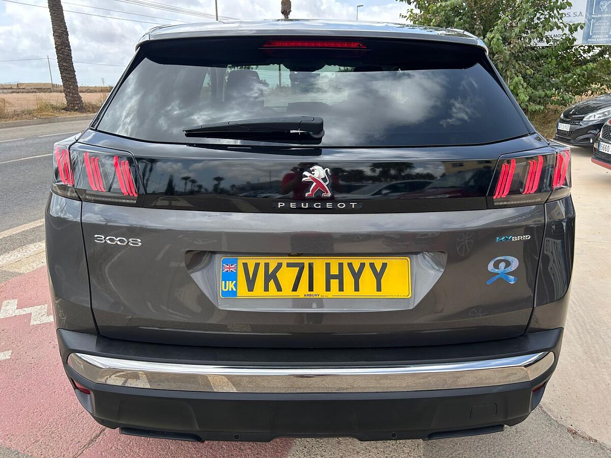 PEUGEOT 3008 ALLURE 1.6 PHEV AUTO UK RHD IN SPAIN ONLY 70000 MILES SUPERB 2021